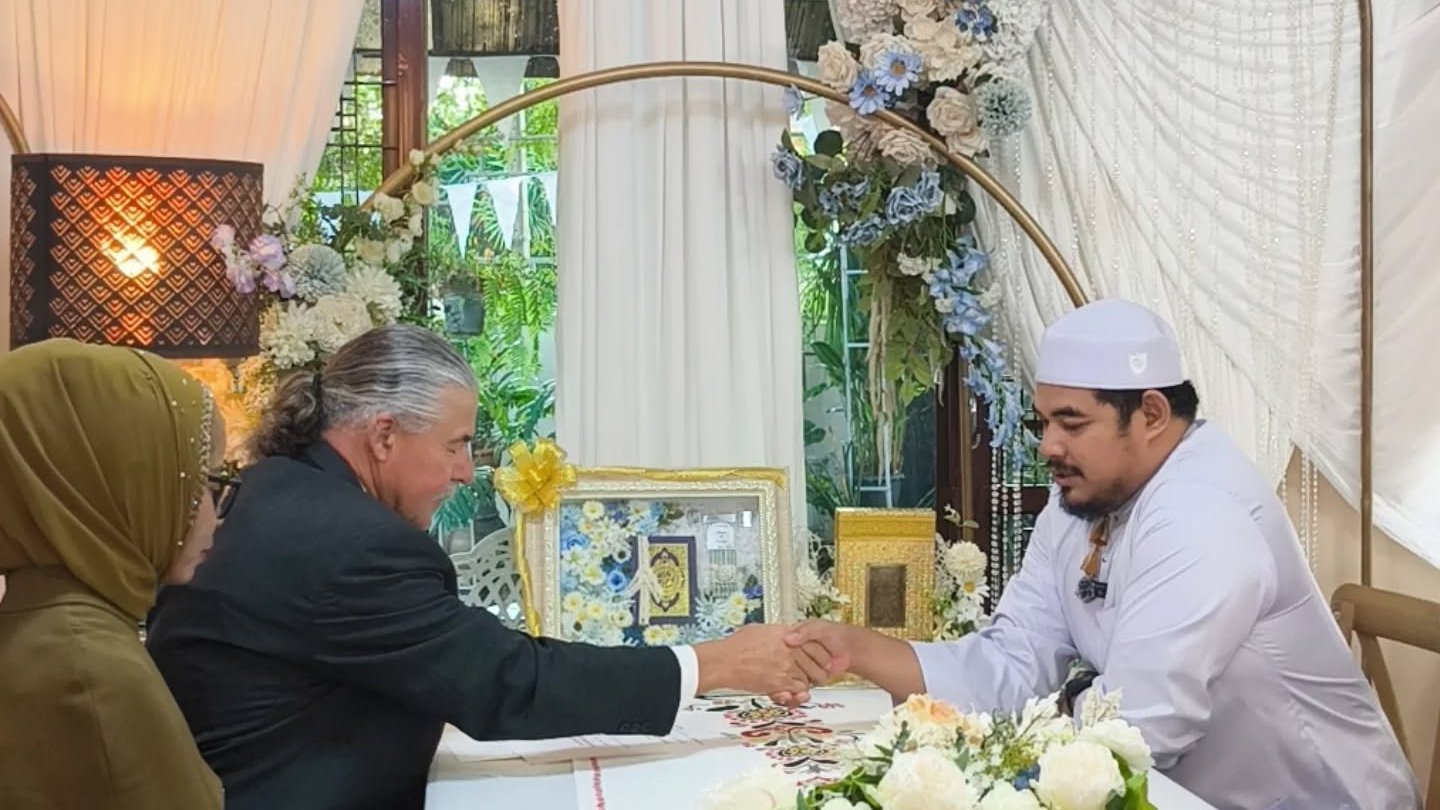 พิธีนิกะห์ทางศาสนา (ชะรีอะฮ์) โดย ARAYA — Religious-only Shariah nikah ceremony by ARAYA